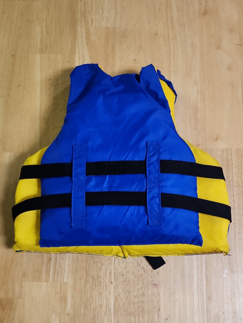 RAVE Sports Youth Life Vest Jacket Type III PFD 50-90 lbs Model 1701Y - Picture 2 of 6